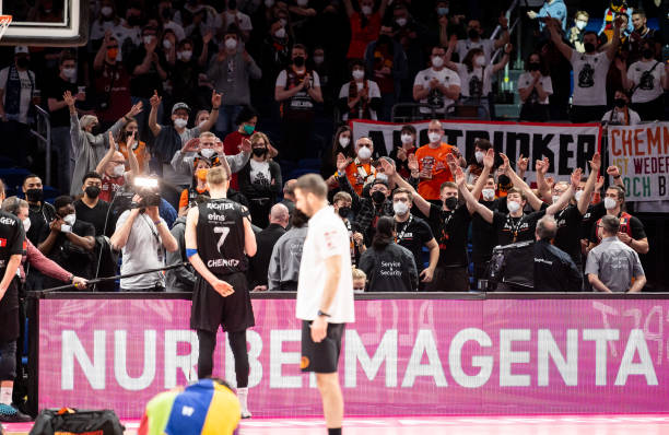 与这些前辈 与这些前辈